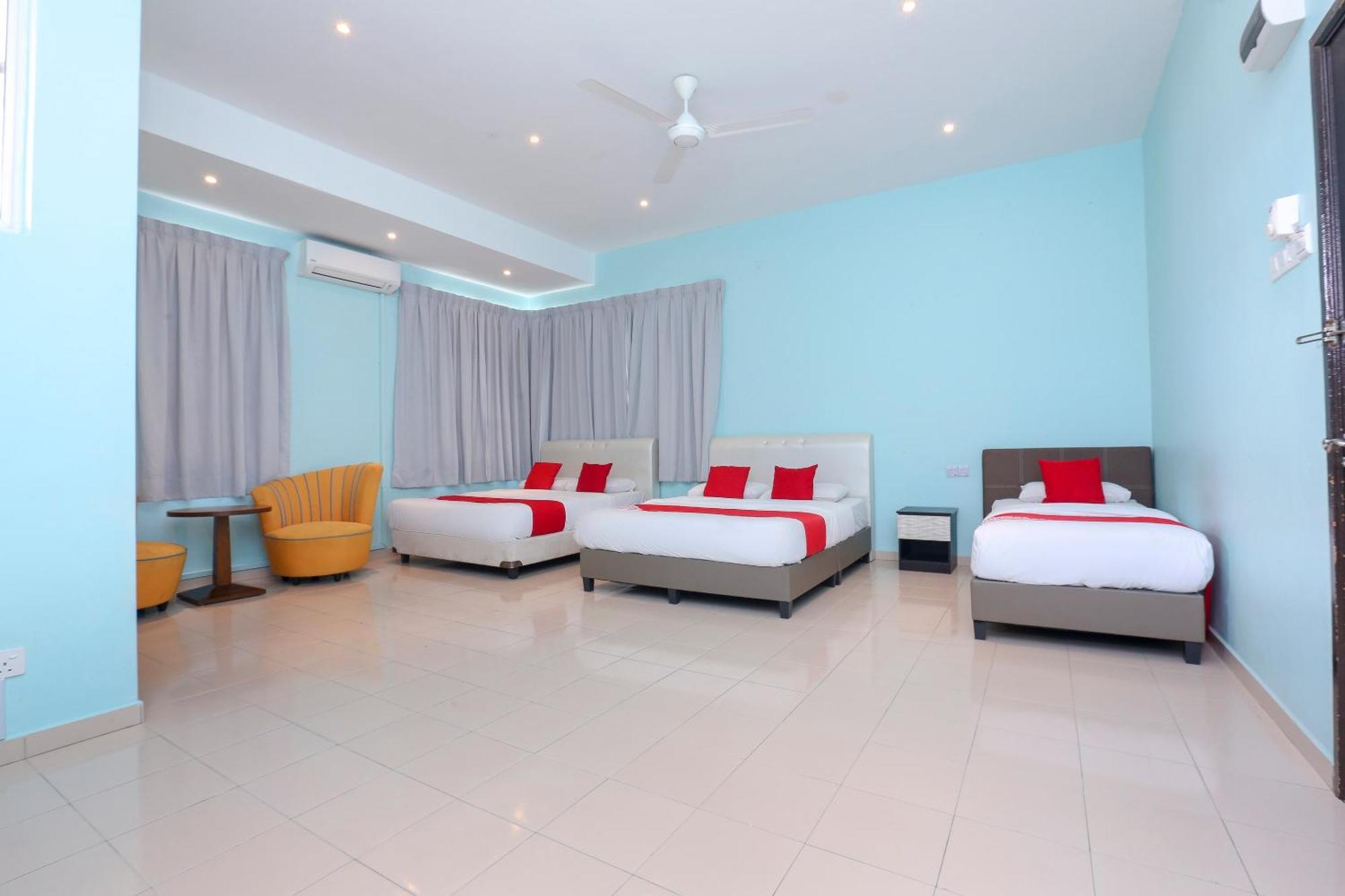 Oyo 90132 Come Inn Premium Куала-Тренгану Экстерьер фото