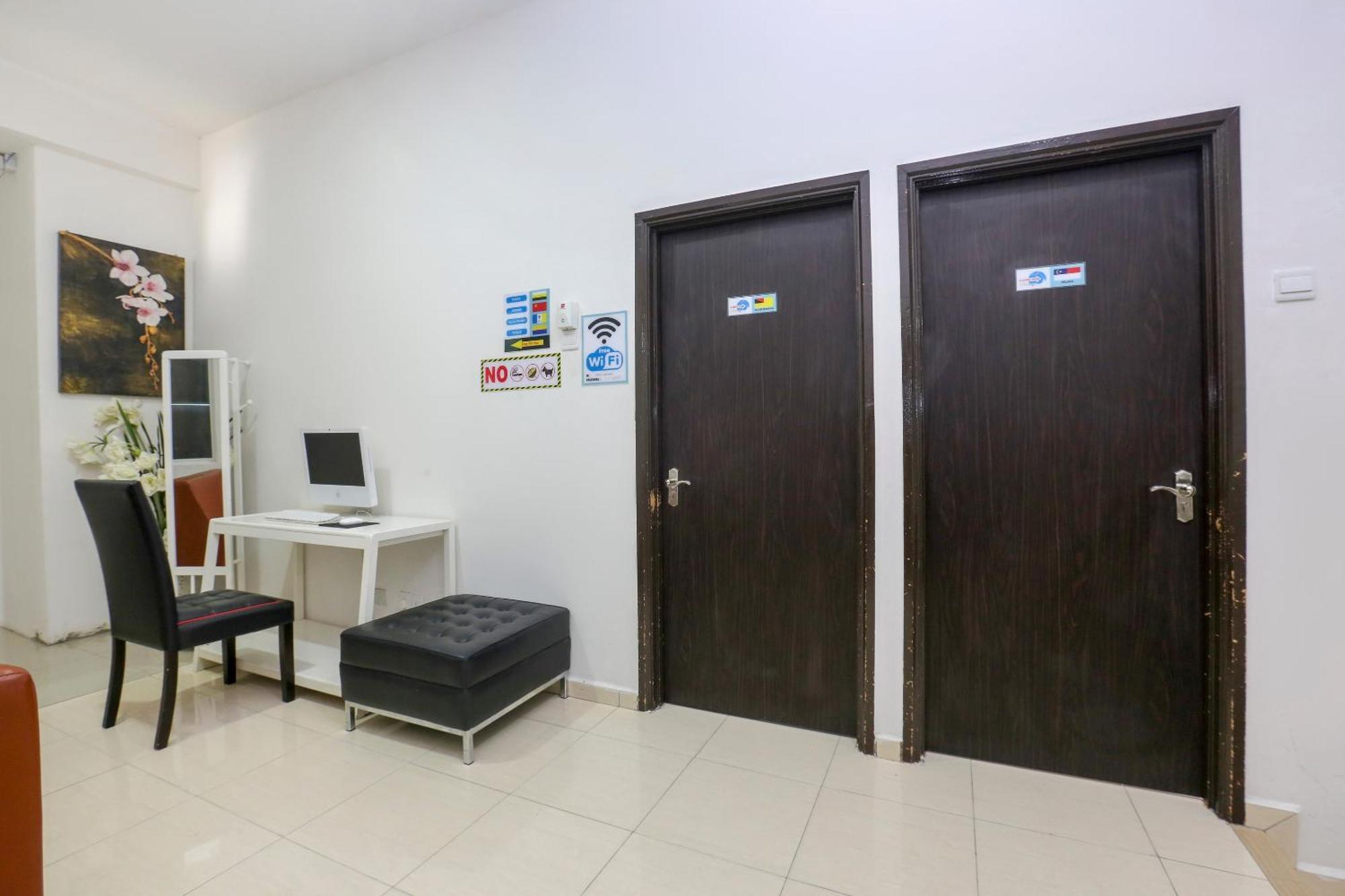 Oyo 90132 Come Inn Premium Куала-Тренгану Экстерьер фото